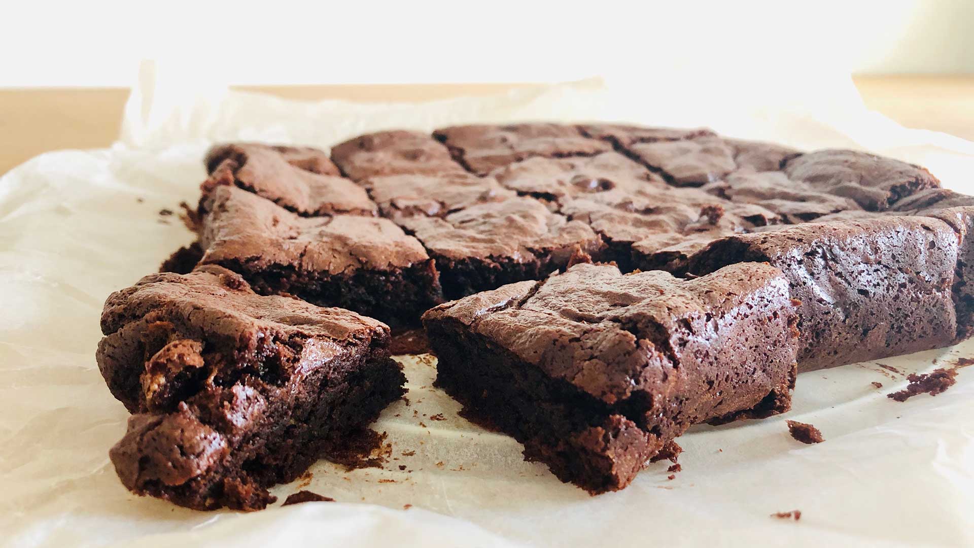 Almond_Butter_Brownies_On_Rack_1920_1080.jpg