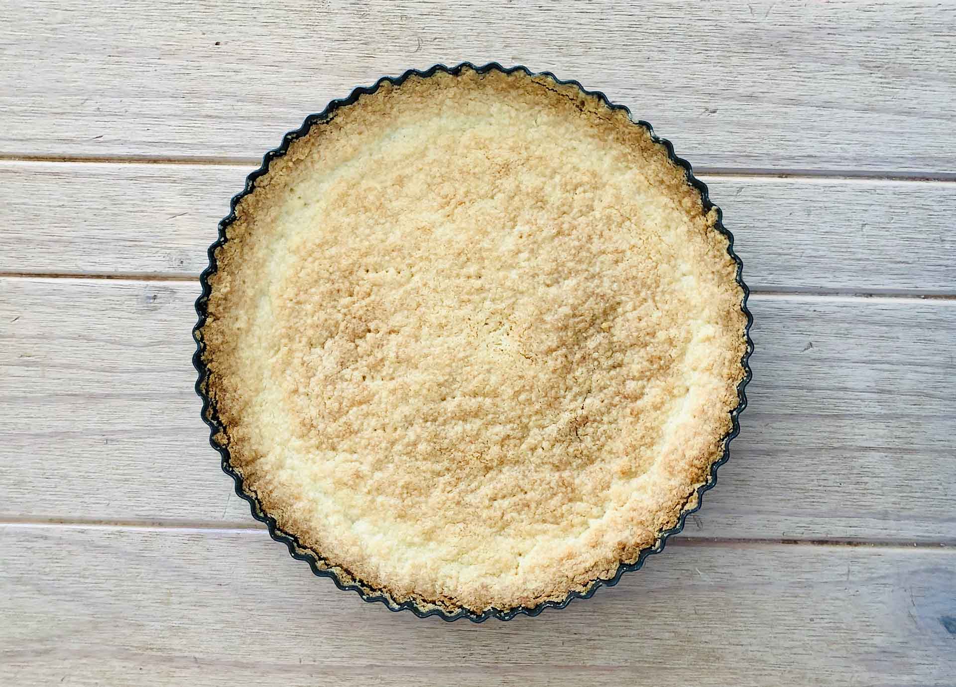 Lemon_Pie_Baked_Crust.jpg