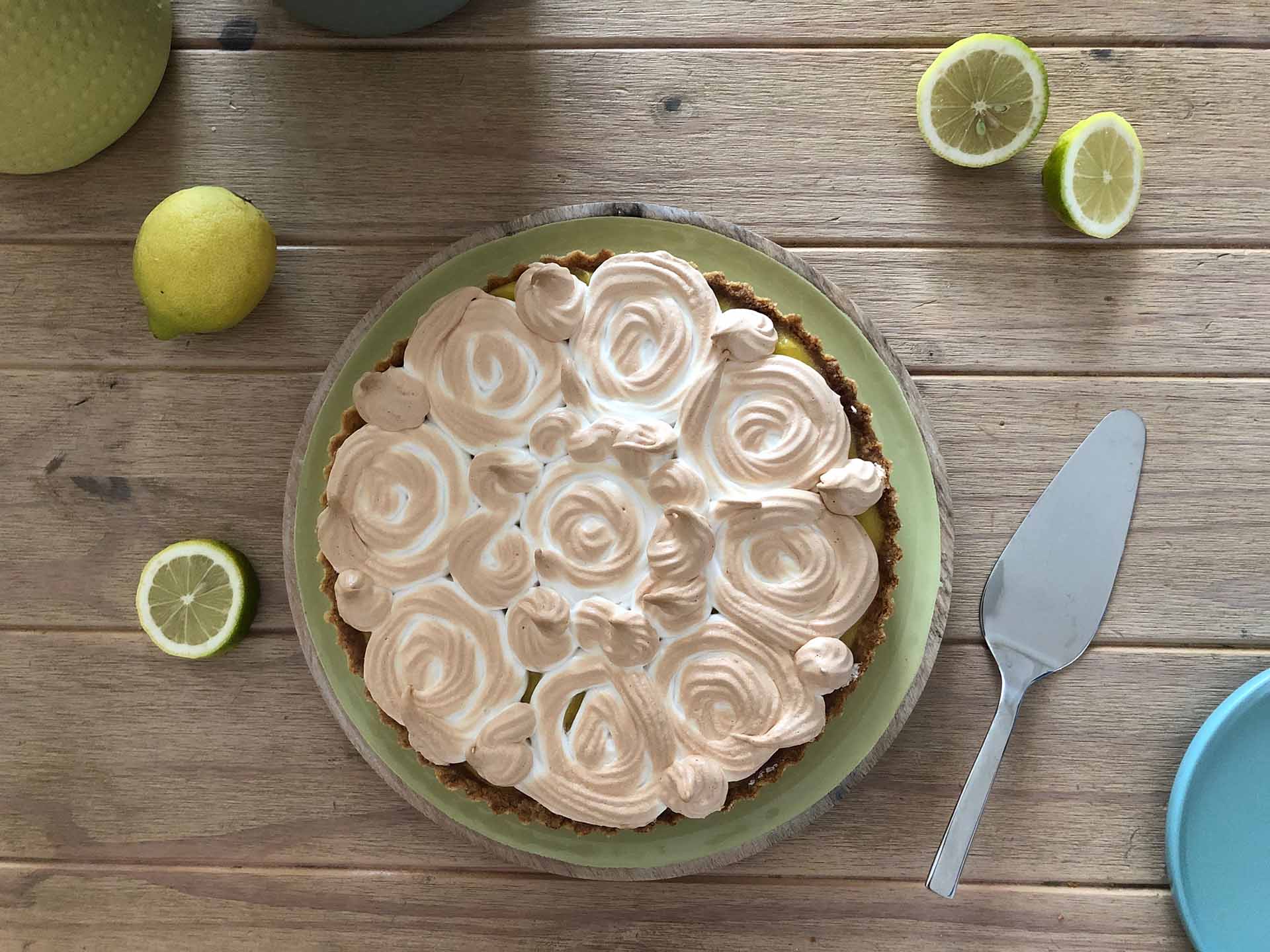 Lemon_Pie_Whole_Plate_Spatula.jpg