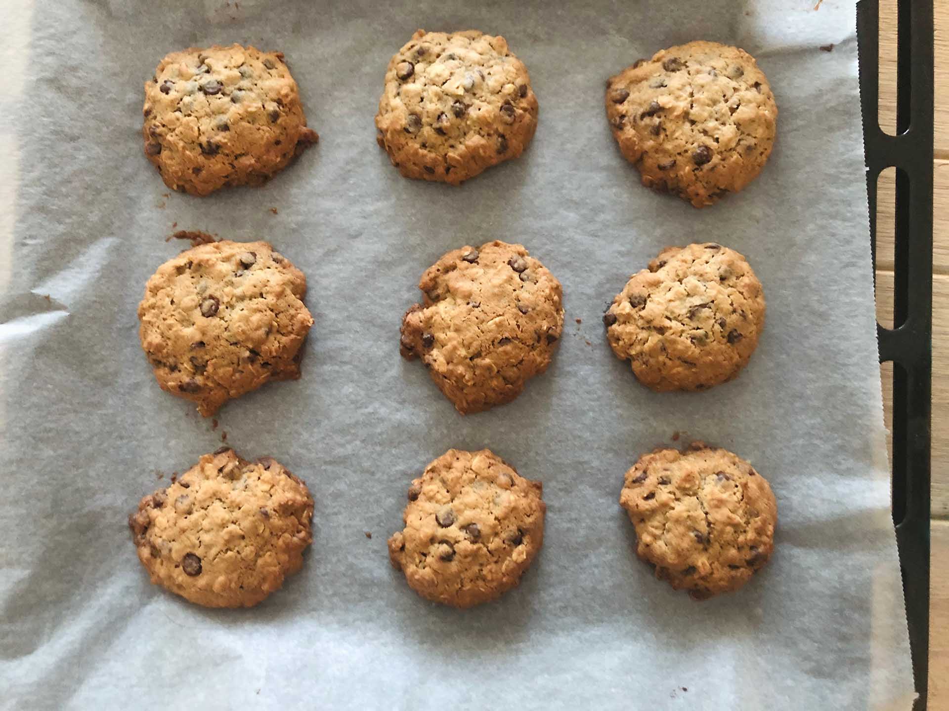 Oatmeal_Cinnamon_Choc_Chips_Cookies_Baked.png