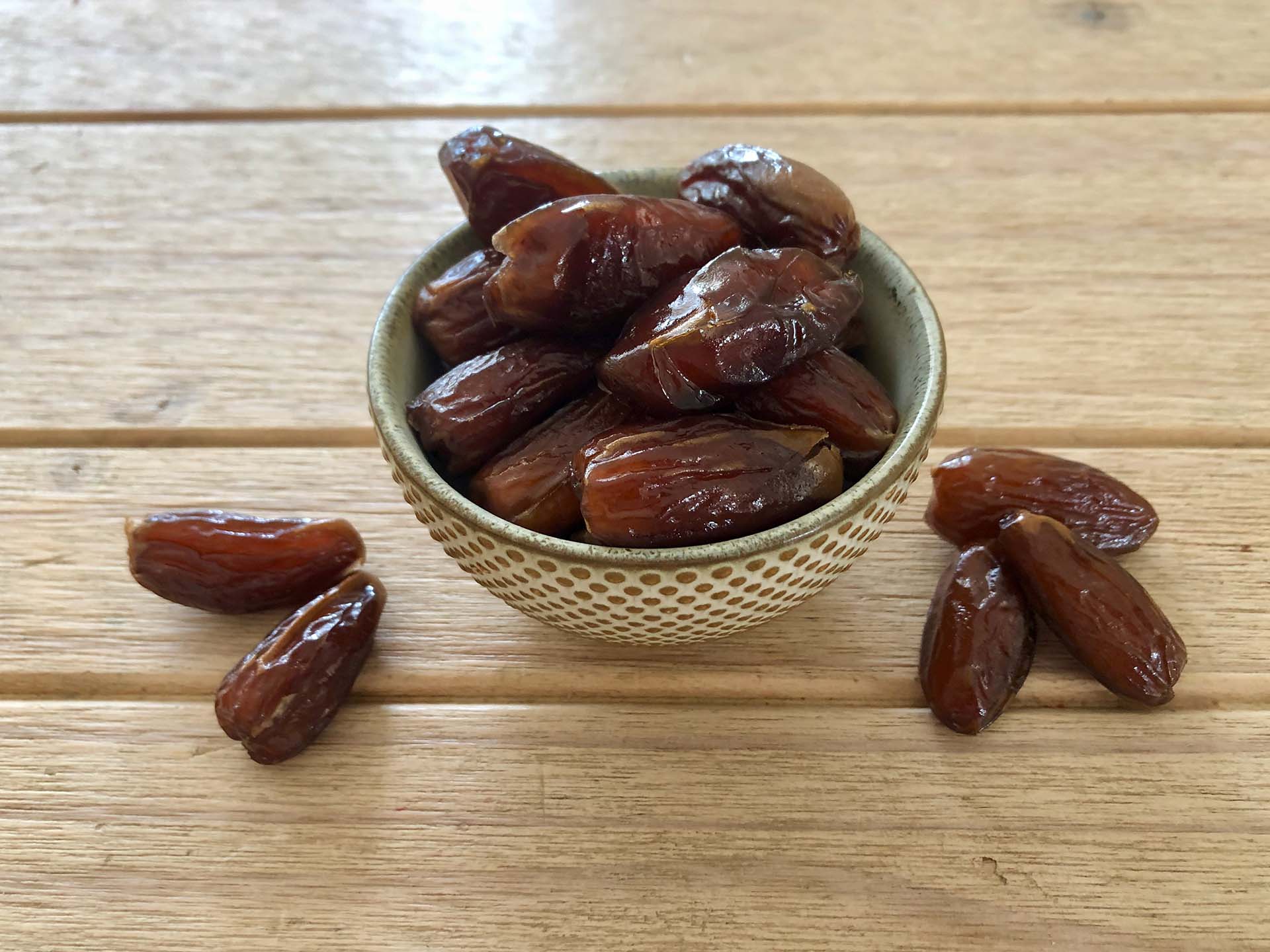 Energy_Balls_Dates.jpg